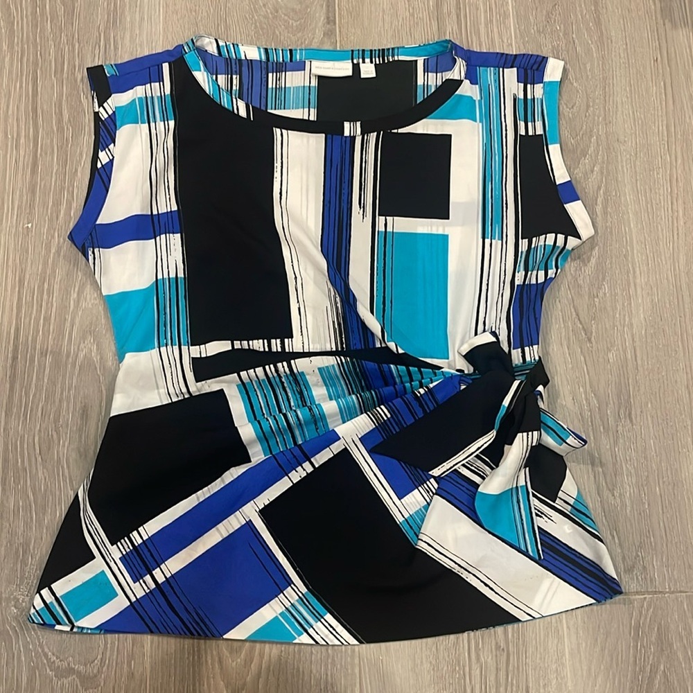 New York & Company Blouse size L